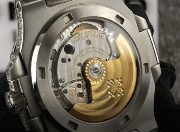 Iced Out 5719/10G-010 Replica - Image 3